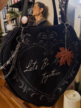 Load image into Gallery viewer, Large Leaf Tote
